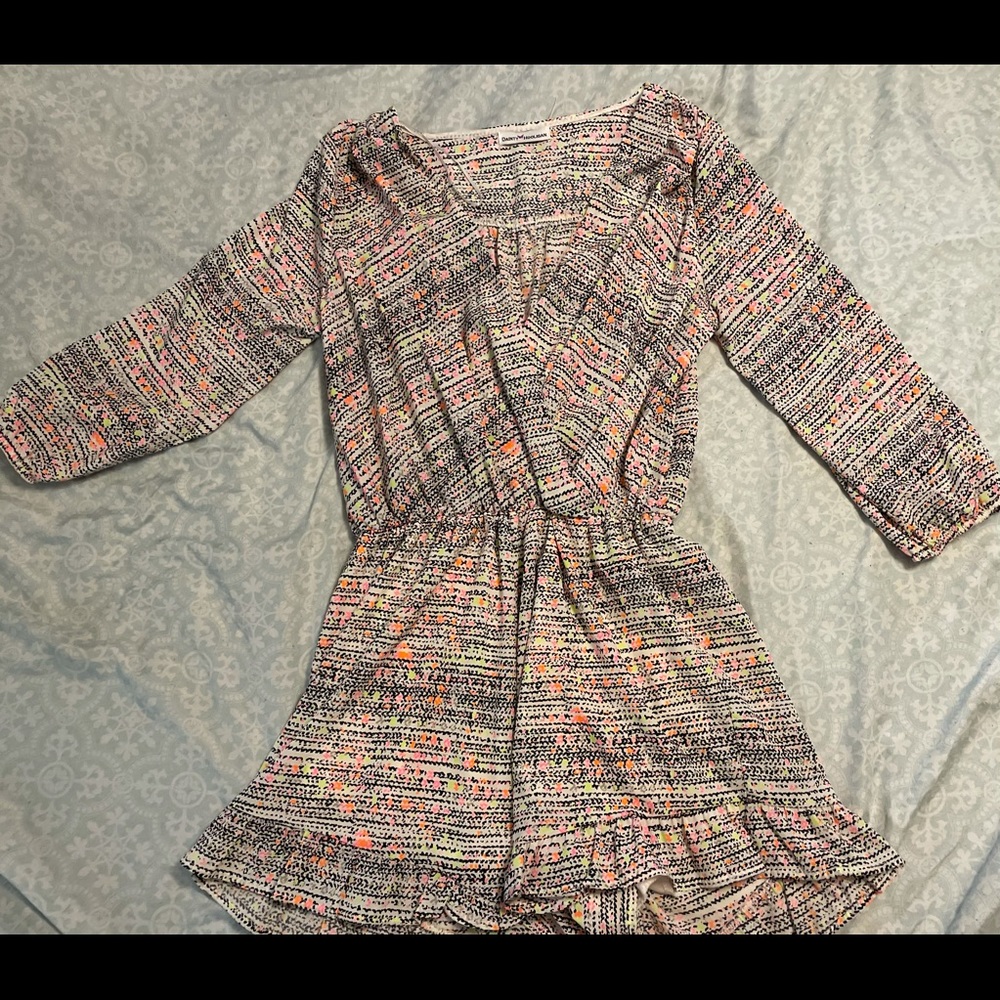 Beautiful body suit with vibrant colors